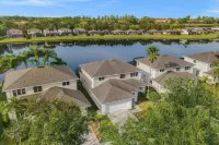 Private Screened-in Pool and Game Room - Stunning Family Oasis Hotels in Four Corners