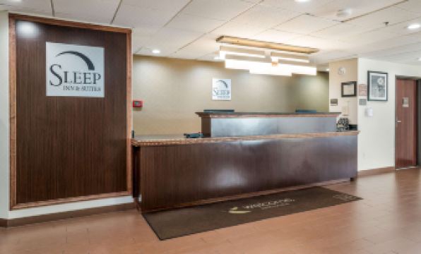Sleep Inn & Suites Jacksonville Near Camp Lejeune