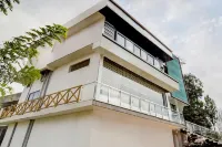 Itsy Hotels Vijaya Comforts, Coorg Hotels in Suntikoppa