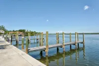 Stunning Bay Views and Spacious Design - Elegant Coastal Retreat