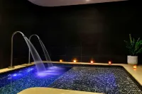 Sheraton Sharjah Beach Resort & Spa - suối nước nóng