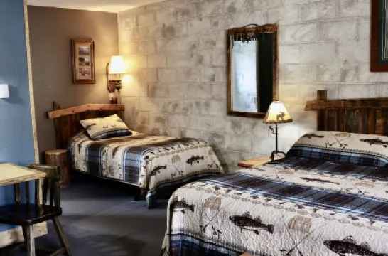 Rocky Mountain Lodge Hotels in 