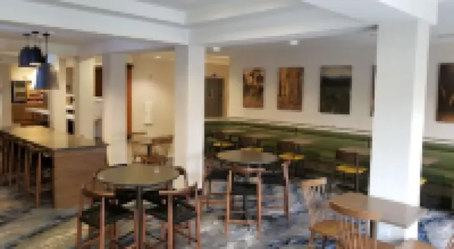 Fairfield Inn & Suites Mount Vernon Rend Lake Hotels in Mount Vernon