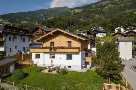 Chalet in Fugen Near Spieljoch Ski Lift