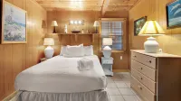 Vintage Waves Hotels in Laguna Beach