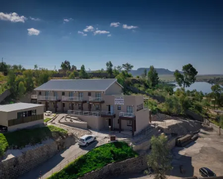 シーナリー ゲストハウス マカリカ マセルのホテル