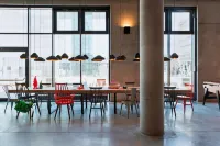 Moxy Vienna Airport - Frühstück