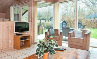 8 Person Holiday Home in Juelsminde by Traum