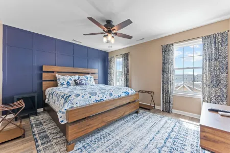 New Construction - Walk to Beach - King Size Bed Отели рядом с достопримечательностью «Wildwood Boardwalk»