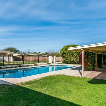 North Phoenix 6 Bedroom with Guest House & Pool!