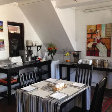 3 Liebeloft Guest House