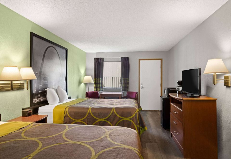 3. 수퍼 8 바이 ..