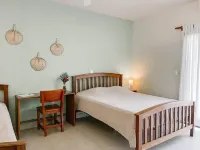 The Happy Coconut Resort: Private Room Hotels in Popoyo