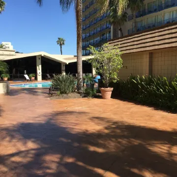 Wyndham San Diego Bayside Отели рядом с достопримечательностью «Музей-авианосец «Мидуэй»»