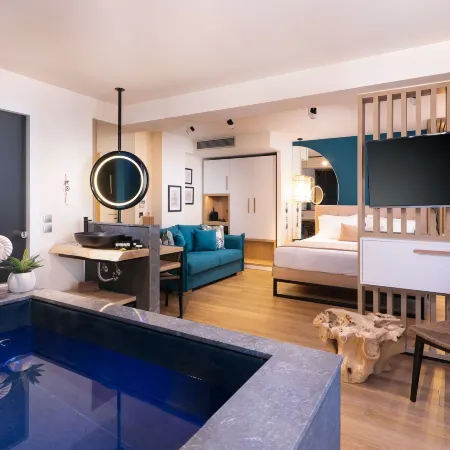 Sks Luxury Suites & Rooms