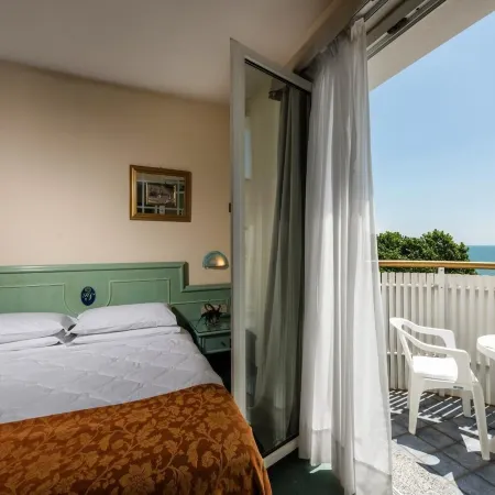 Salus Smart & Chic Hotel Отели рядом с достопримечательностью «Фаро»