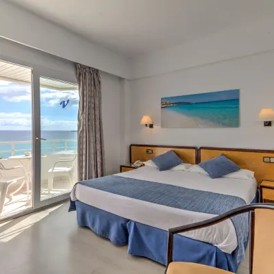 Hotel Voramar Hotels near Cala Millor Beach