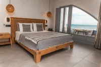 Almyra Oia Suites - parkir