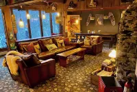 格倫貝格豪斯旅館和小屋 - 民宿