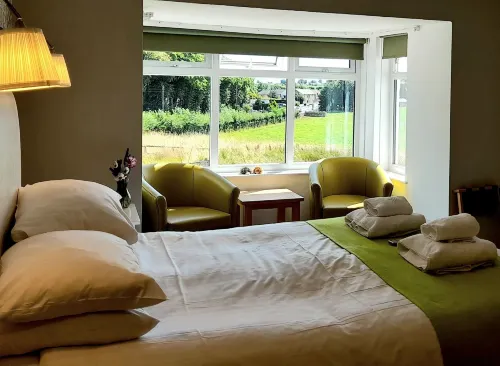 The White House Guest House - 4-Star