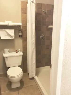 Super 8 by Wyndham Pocatello Photos