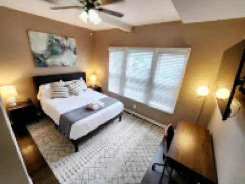 Magnolia House