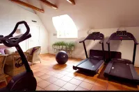 家園酒店郵政 - 健身室/gym room