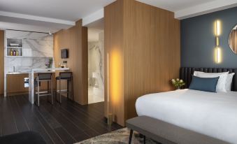 Howard Sur Seine - Asnieres Paris la Defense