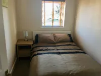 2 Bedroom Apartment St Neots Riverside Park Area - Parkplatz
