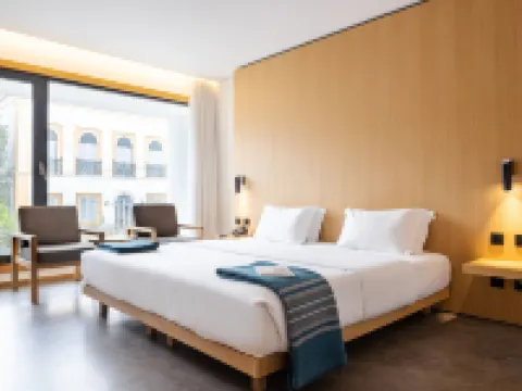 Evora Olive Hotel โรงแรมในแอวูรา