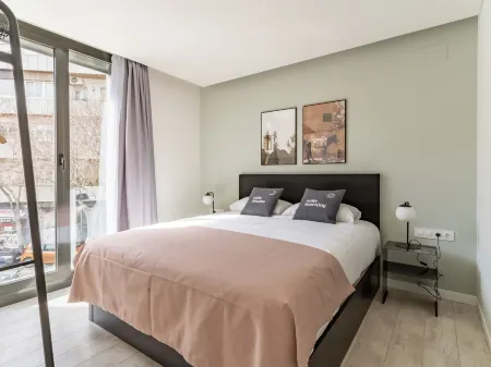 limehome Barcelona Rector Triado