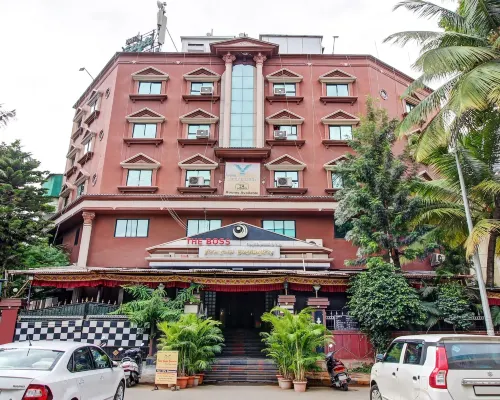 Treebo Eagle Executive Hotels in Chinchvad