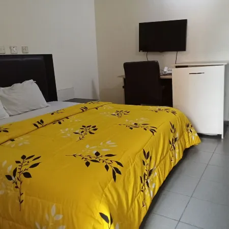 Dreamland Suites