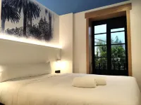 Alameda Rooms Santiago Hotels near Raxoi Palace
