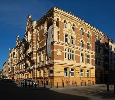 Moon Hostel Warszawa Hotel di 