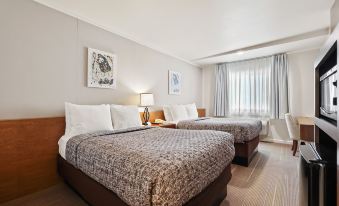 Brookhurst Plaza Inn