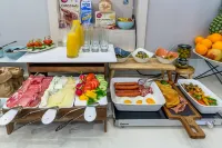 Apartments & Rooms Preelook - breakfast