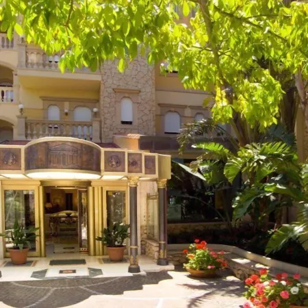Hellenia Yachting Hotel & Spa