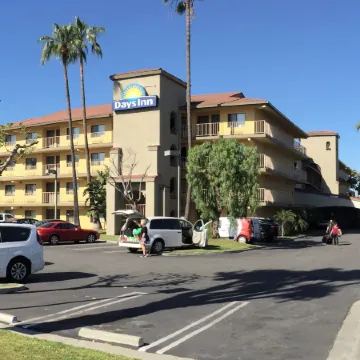 Days Inn by Wyndham Buena Park Anaheim