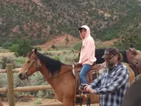 Zion’s Cozy Cabin's Hotels in Cane Beds