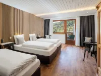 Hotel Standlhof Zillertal Hotels in Uderns