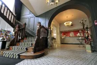 Logis Hôtel de Bourgogne - Mâcon Hotels in Charnay-lès-Mâcon