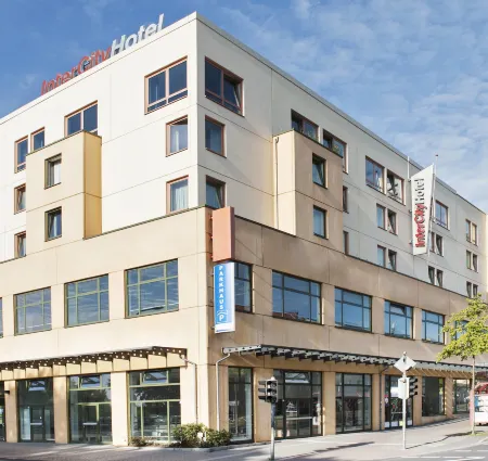 IntercityHotel Stralsund Отели в г. Зундхаген