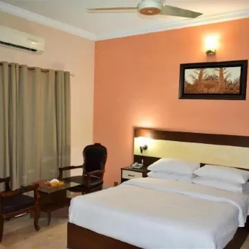 Pameer Hotel