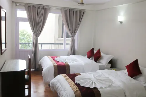 Om Tara Guest House Pvt Ltd