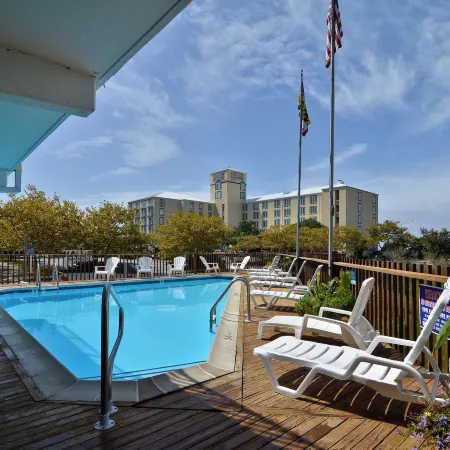 Sea Bay Hotel
