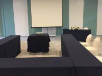 ホテル バイア アズール ゴメスのプール周辺のホテル