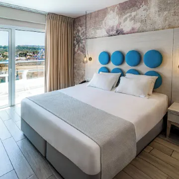 Vangelis Hotel & Suites