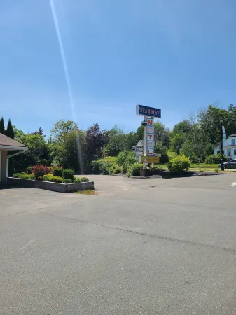 Stardust Motel - Bedford