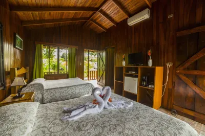 Hotel Rancho Cerro Azul فنادق في لا فورتونا